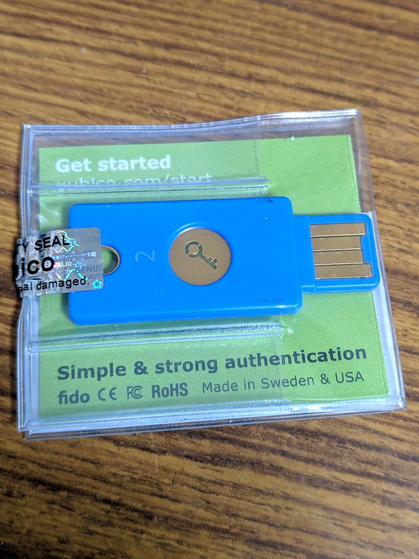 2段階認証の2段階目の認証をセキュリティキーにしてみる